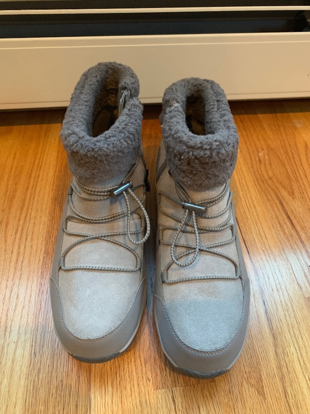 Snow Boots